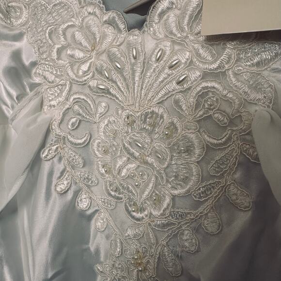 Bloom Jonquil GOWN LONG Bridal White Beaded Camisole Small TAGS ON Silky Wedding - Picture 5 of 15